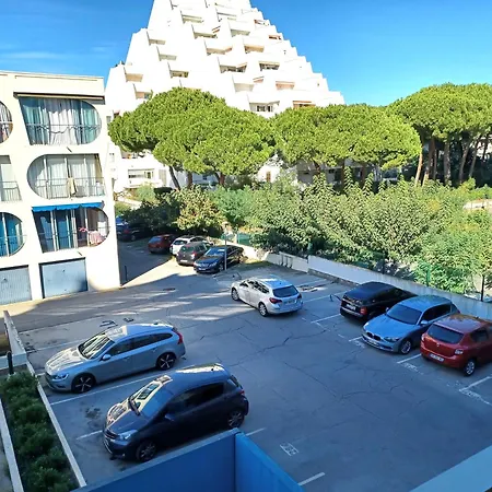 A 150m Des Plages La Grande-Motte