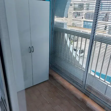 A 150m Des Plages Apartment *