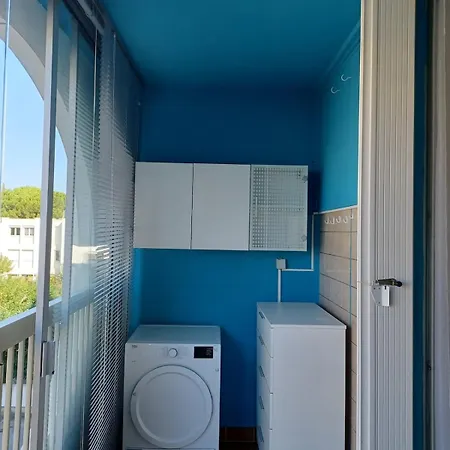 A 150m Des Plages Apartment *